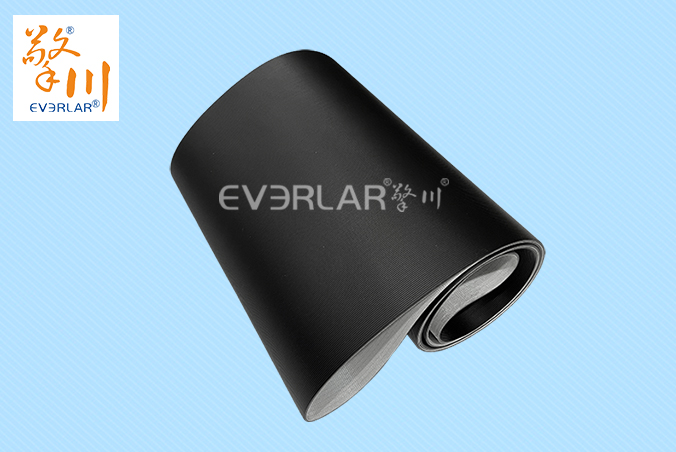 黑色直紋PVC輸送帶耐磨防滑包裝行業(yè)生產(chǎn)線設(shè)備傳輸帶擎川定制