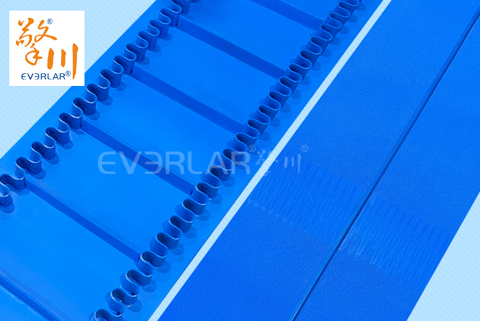 藍色啞光PU輸送帶加擋板裙邊導(dǎo)條食品級自動化生產(chǎn)線定制提升機工業(yè)皮帶